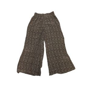 Edme & Esyllte Wide Leg Pants